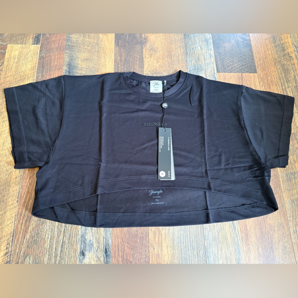 YoungLA Black Loose Fit Crop Top